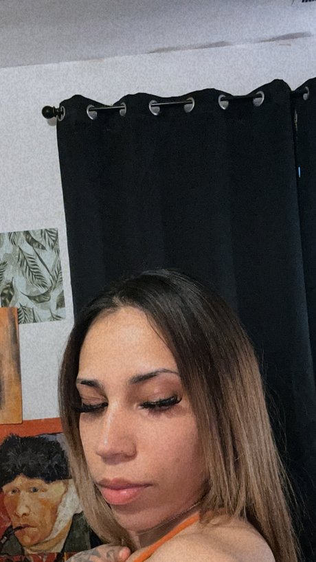 Foto nua vazada do OnlyFans de B