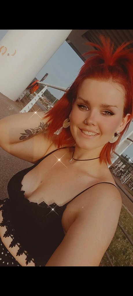 Femke Wouters OnlyFans 유출 누드 사진