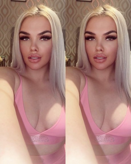 Nahá fotka uniklých OnlyFans od Ch