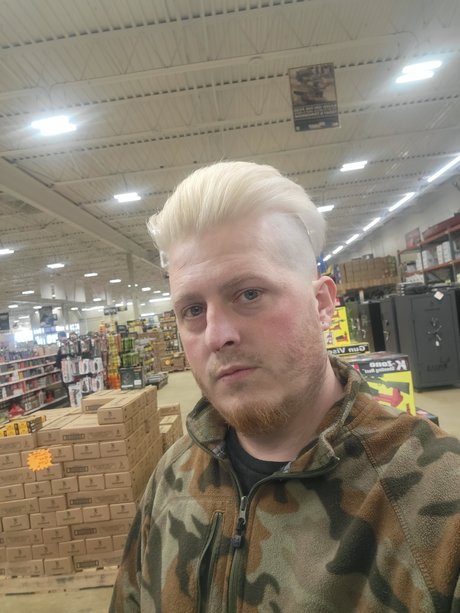 Nøgent lækket OnlyFans-billede af Thomas Dowell
