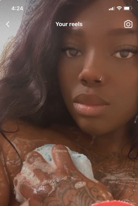Nahá fotka uniklých OnlyFans od Wetpussy