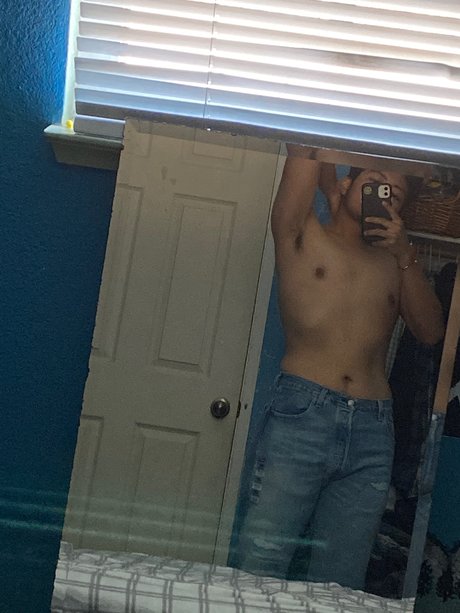Naken läckt OnlyFans-bild av Nathan