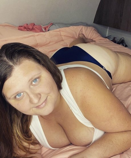 Nacktes geleaktes OnlyFans-Foto von Missy Sugar Tits