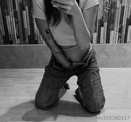 Photo nue de fuite OnlyFans de Taniaeve