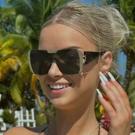 Nahá fotka uniklých OnlyFans od Grace Smith