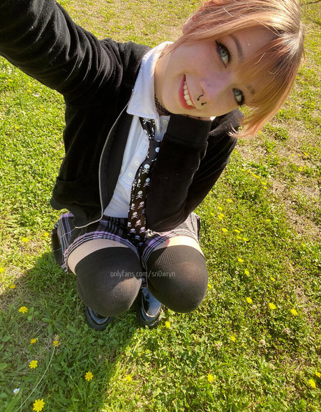 Nacktes geleaktes OnlyFans-Foto von Sn0wryn
