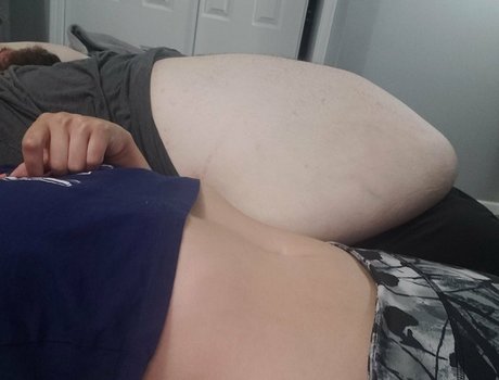 Femalefeederheaven
