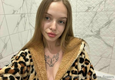 Veronicaflowers