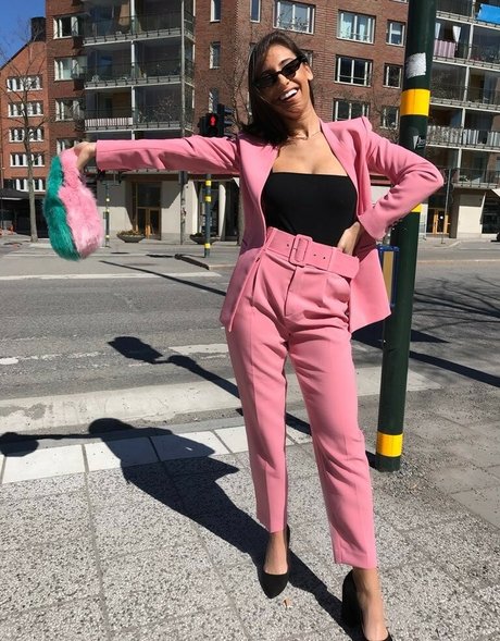 Nagie wyciekłe zdjęcie OnlyFans od Andrea Helfrich