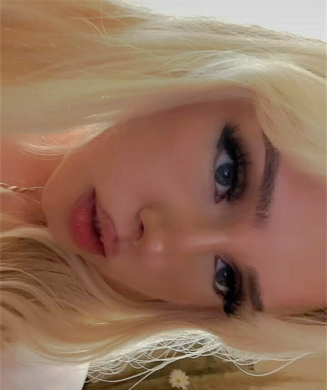 Titslikedaisy