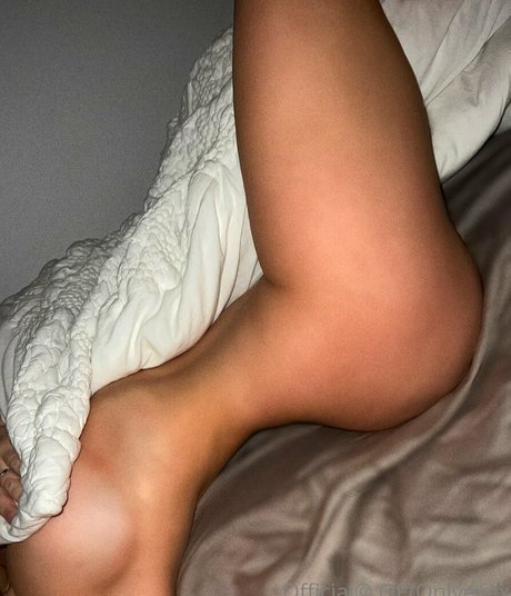 Nahá fotka uniklých OnlyFans od Justeviehall