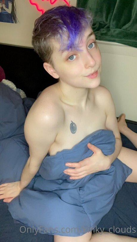 Kinkyclouds OnlyFans泄露裸照