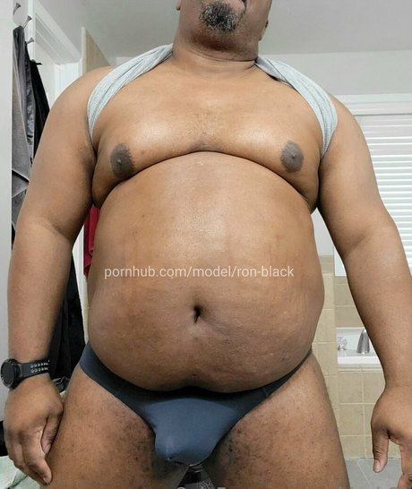 Nacktes geleaktes OnlyFans-Foto von Ronblack69