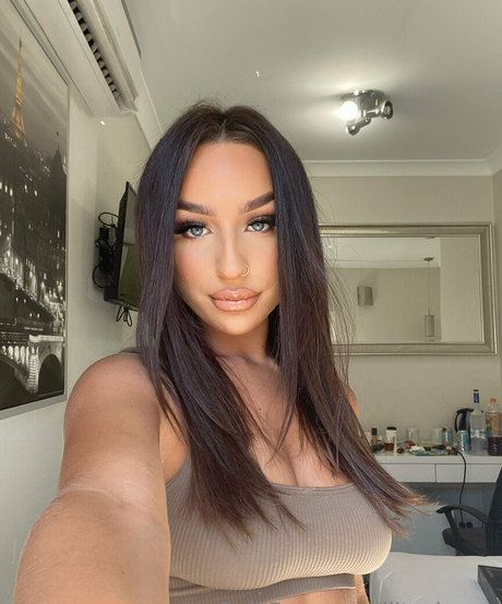 Nahá fotka uniklých OnlyFans od Liltashmae