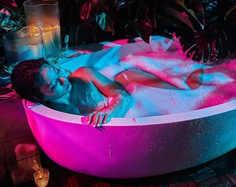 Naken lekkede OnlyFans-bilde av Inanimatepanda