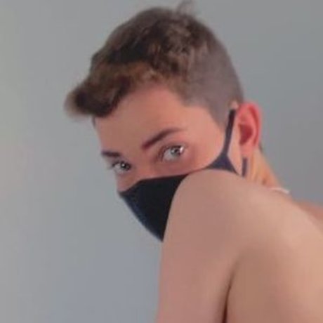 Femboyzx ????