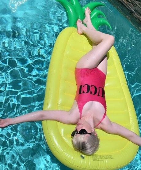 Alaston vuotanut OnlyFans-kuva Carly Rae Jepsen