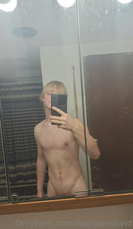 Photo nue de fuite OnlyFans de Keeganislivid