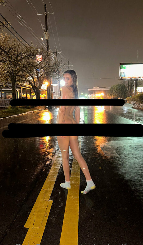 Обнаженная фотография утечки OnlyFans от Getnzkedvault
