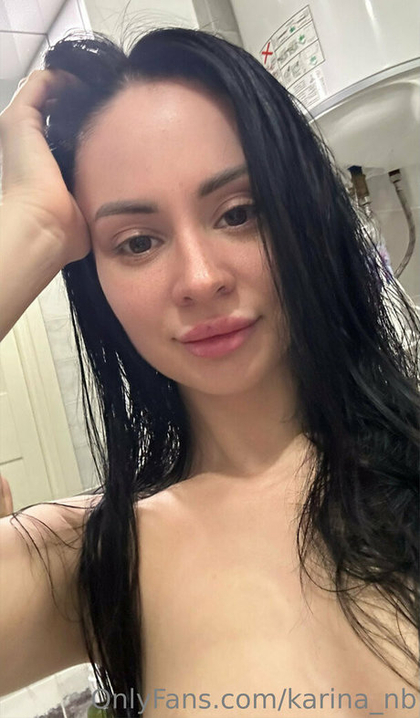 Naakte gelekte OnlyFans-foto van Karinanb