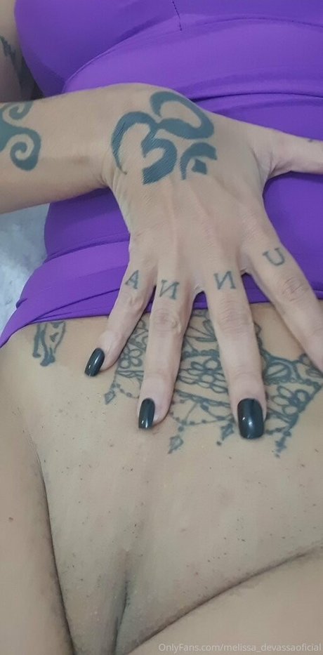 Naken lekkede OnlyFans-bilde av Melissa Devassa