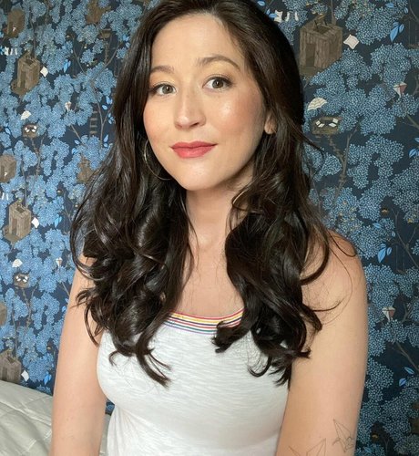 Mina Kimes