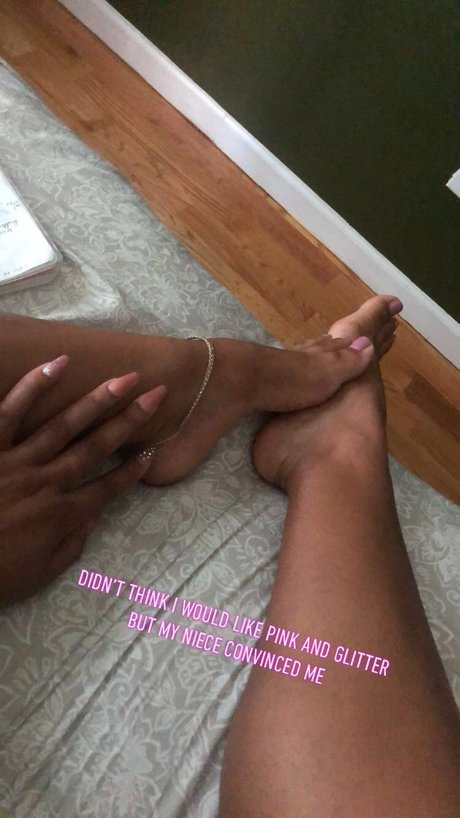Naken läckt OnlyFans-bild av Mistress Mel