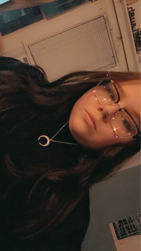 Alasti lekkinud OnlyFans-i pilt Prin