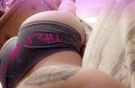 Naken läckt OnlyFans-bild av Klzbeast