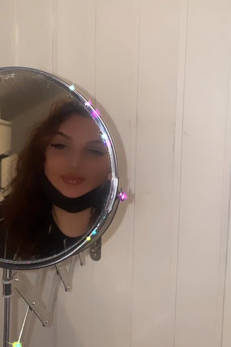 Naken läckt OnlyFans-bild av Goddess Celine