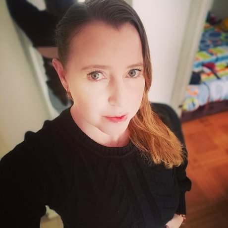 Nahá fotka uniklých OnlyFans od Luisa Gmez