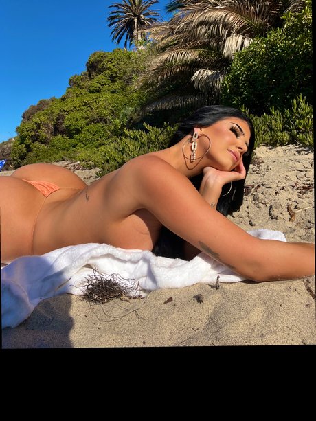 Nahá fotka uniklých OnlyFans od Taylor Nicole