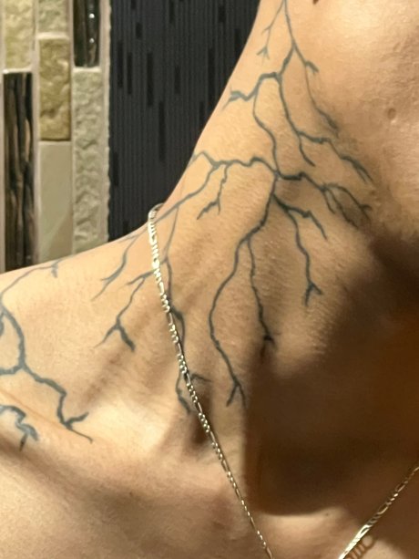 Photo nue de fuite OnlyFans de Josafath Constantino