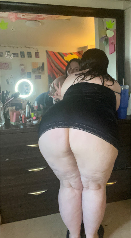 Foto di nudo di fuga di OnlyFans di Maryjane