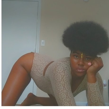 Nagie wyciekłe zdjęcie OnlyFans od Sexy Robot 