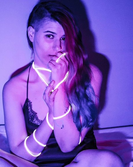 Обнаженная фотография утечки OnlyFans от Ravebae709