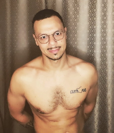 Naken läckt OnlyFans-bild av Mrg