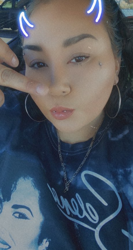 Nahá fotka uniklých OnlyFans od Queenvee93