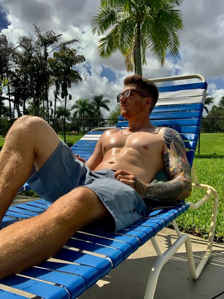 Naken läckt OnlyFans-bild av Mrrobinson