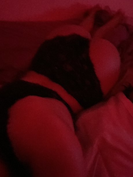 Naken läckt OnlyFans-bild av Madyson Alyse