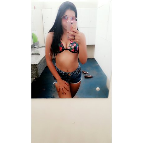 Naken läckt OnlyFans-bild av Misterygirl