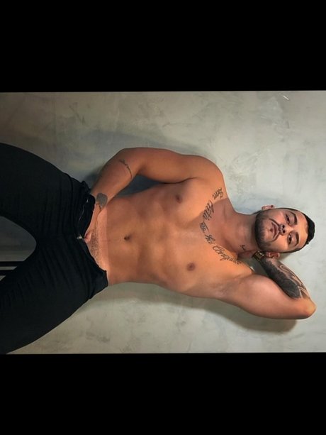 Foto nua vazada do OnlyFans de  Moreira