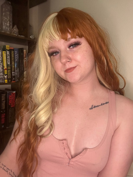 Naken läckt OnlyFans-bild av Lena 