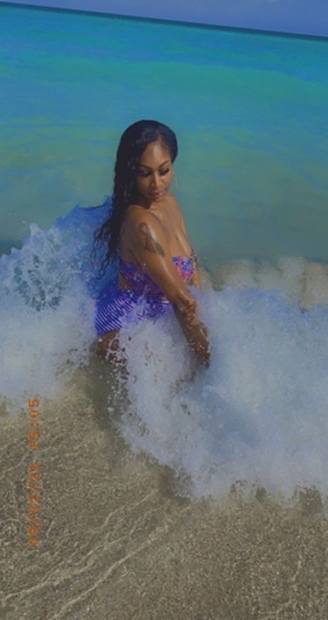 Naken läckt OnlyFans-bild av Sexynae22