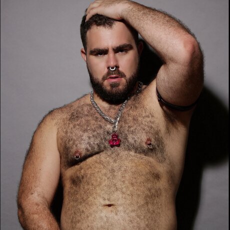 Alaston vuotanut OnlyFans-kuva Scruffy Stocky Cub