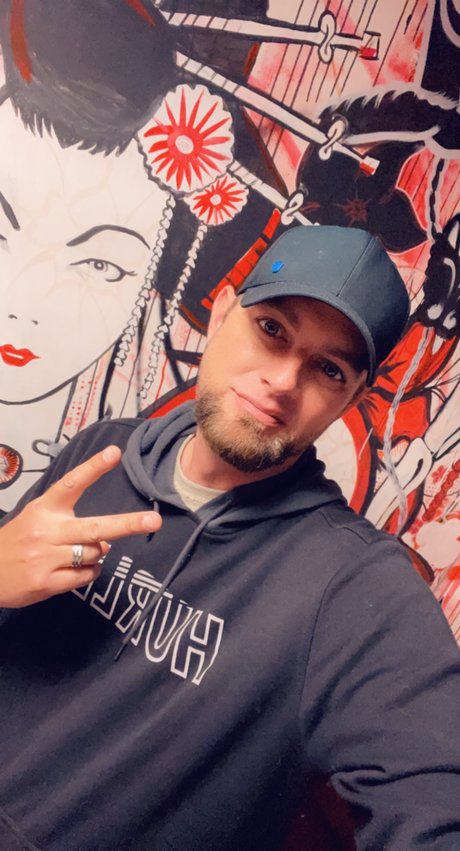 Nagie wyciekłe zdjęcie OnlyFans od Thumper One