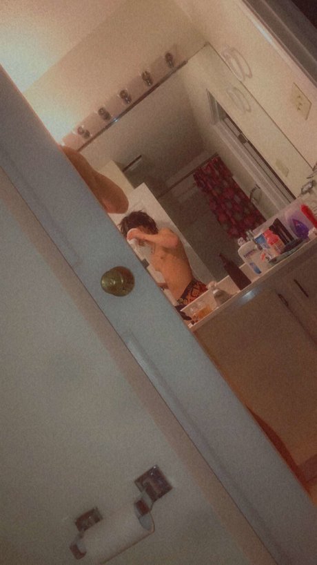 Photo nue de fuite OnlyFans de Xellow Ray X Maniii