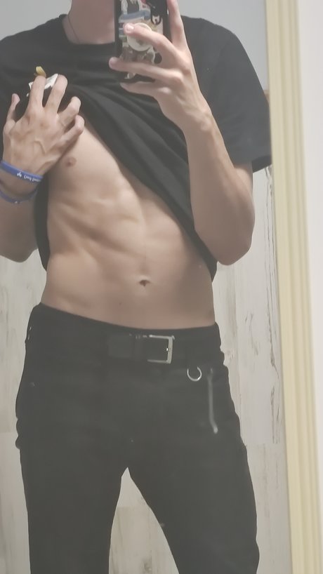 Nahá fotka uniklých OnlyFans od Zephyr