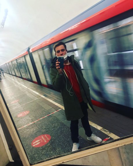 Naken läckt OnlyFans-bild av Gurinooff