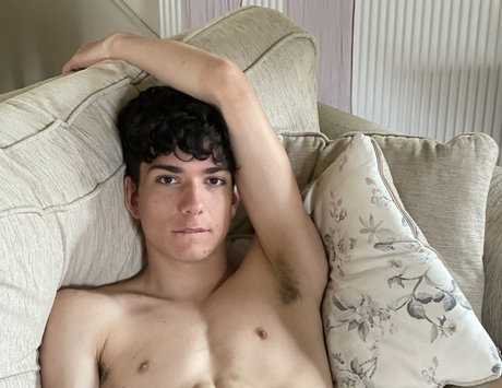 Nahá fotka uniklých OnlyFans od Dylan 